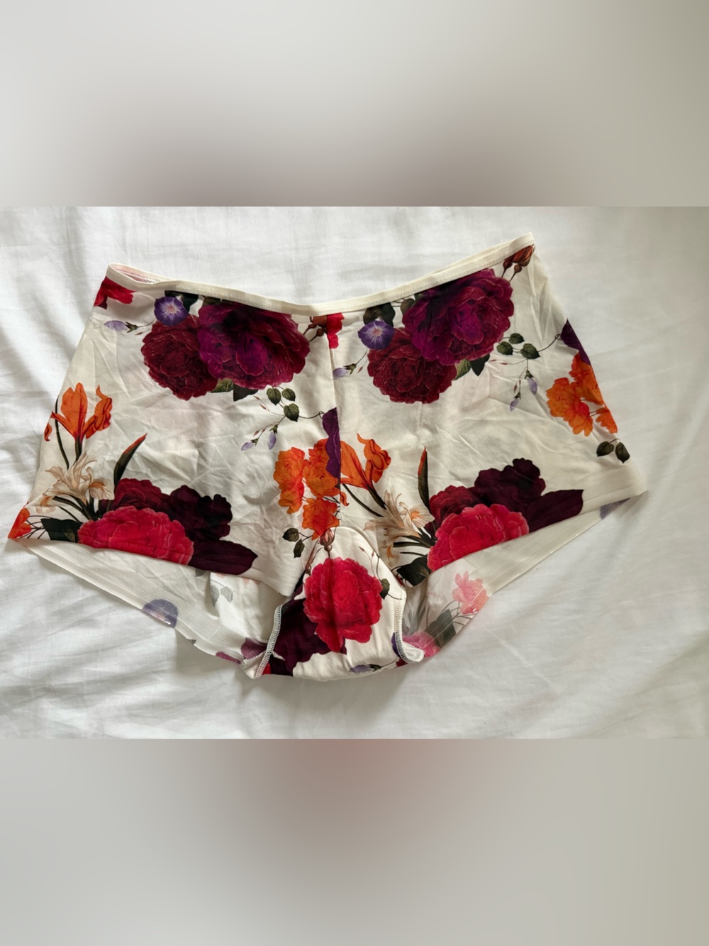 SOMA New Vanishing Edge Boyshort